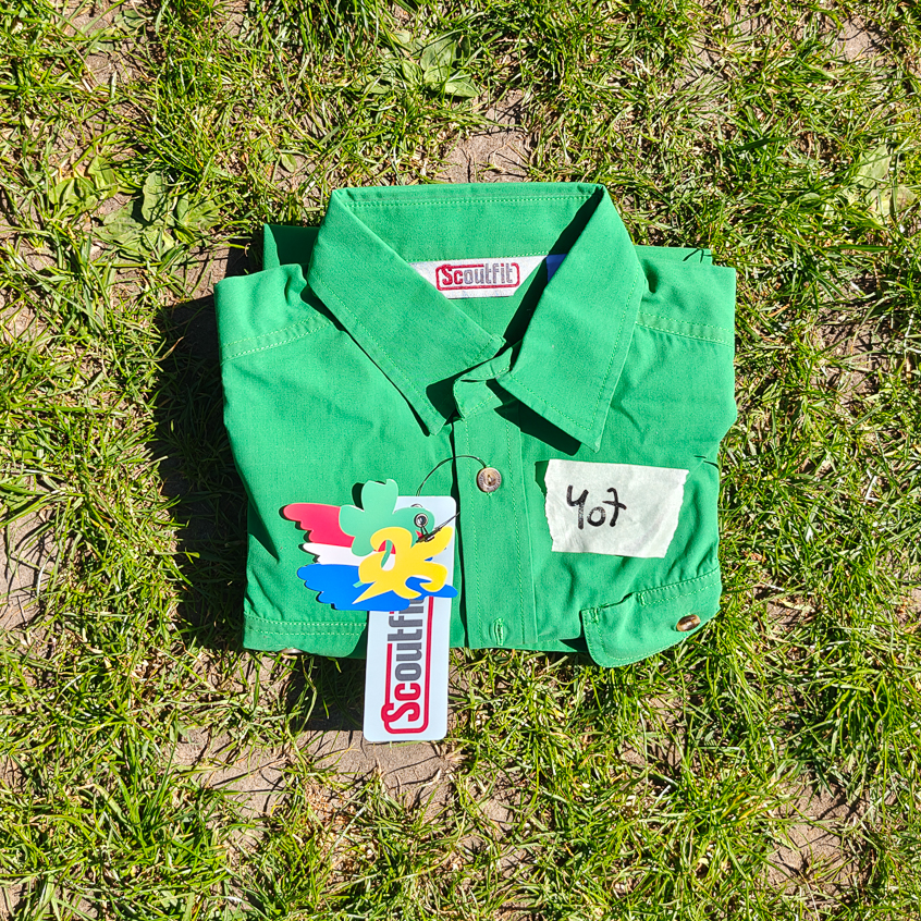 NIEUW welpen uniform: 152 (407)